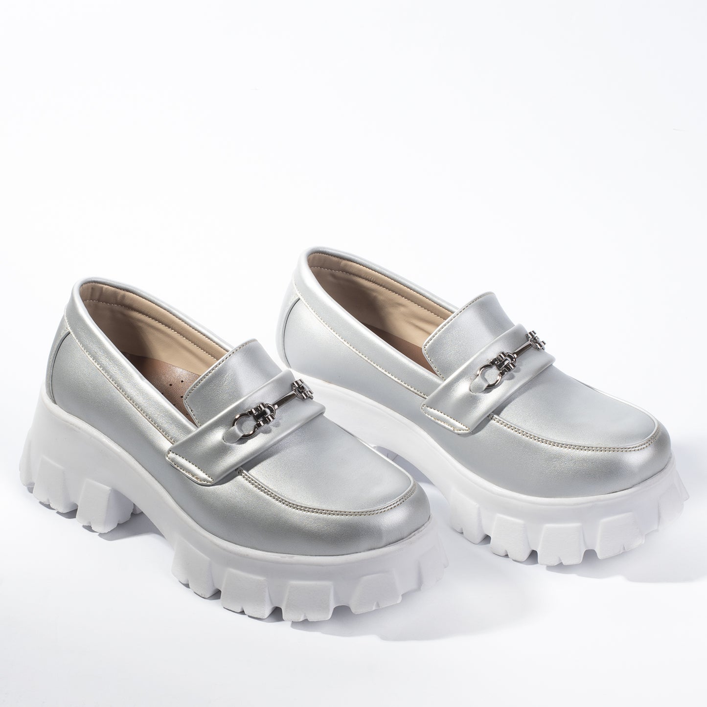 Modern heel boots with a high sole-2100