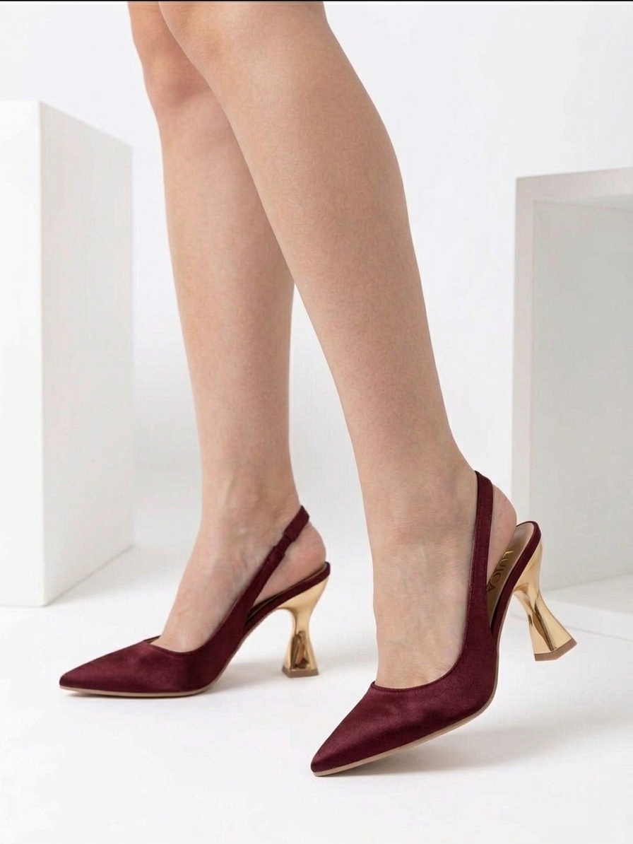 صندل سلينج باك بكعب ذهبي | Slingback Gold Heel