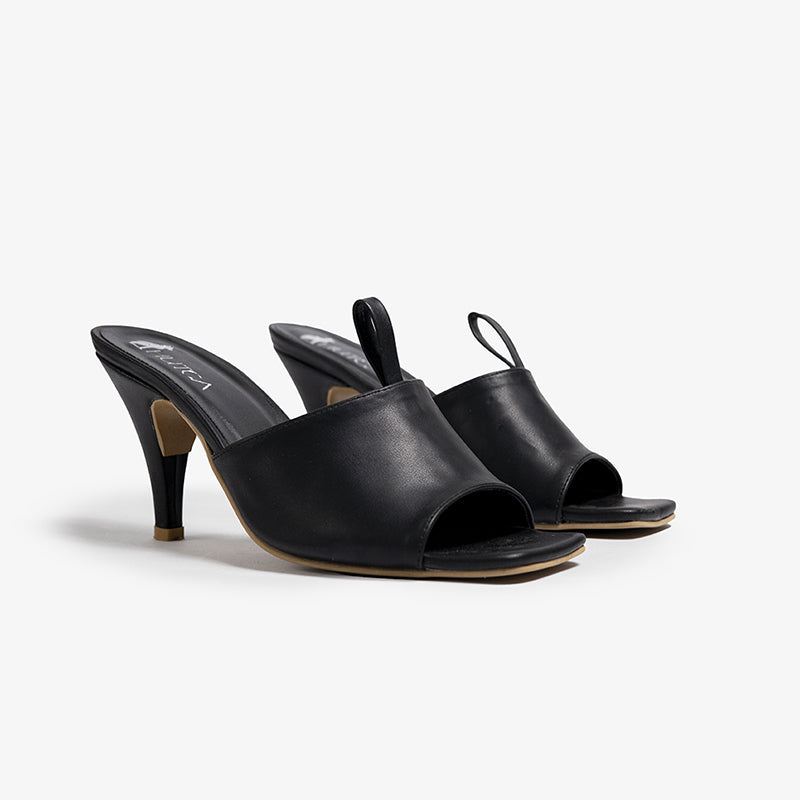 Heels sandals with accessory strap-999