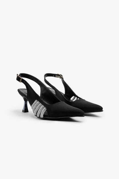 Heel sandal with side accessory-110