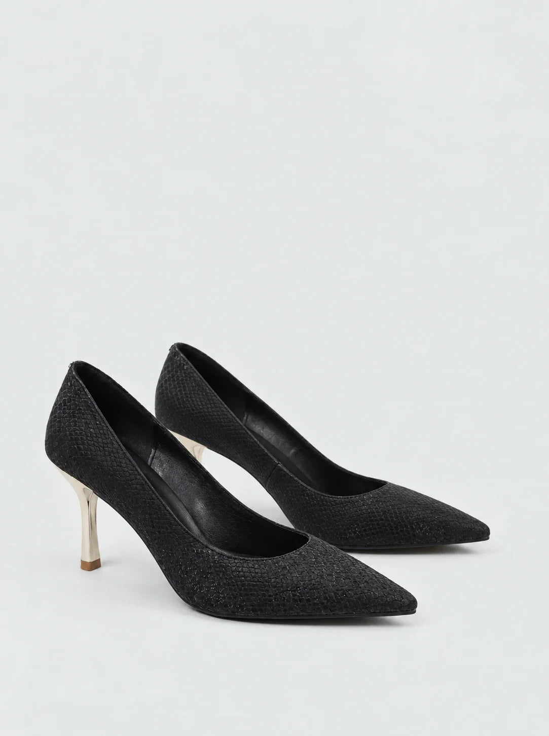 Snakeskin Textured Pumps with 7cm Gold Heel
