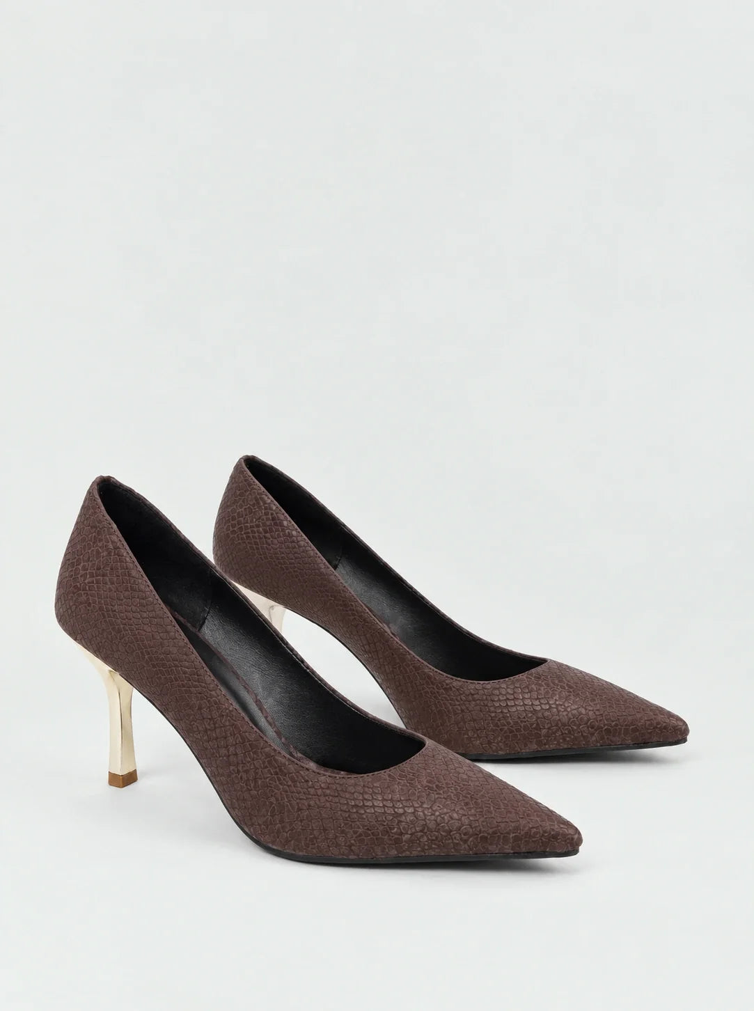 Snakeskin Textured Pumps with 7cm Gold Heel