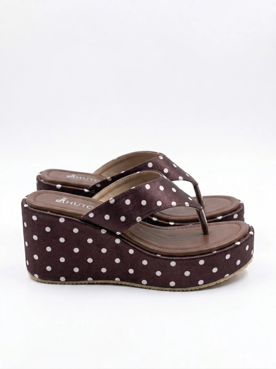 Modern Turkish Toe-Post Wedge Slipper