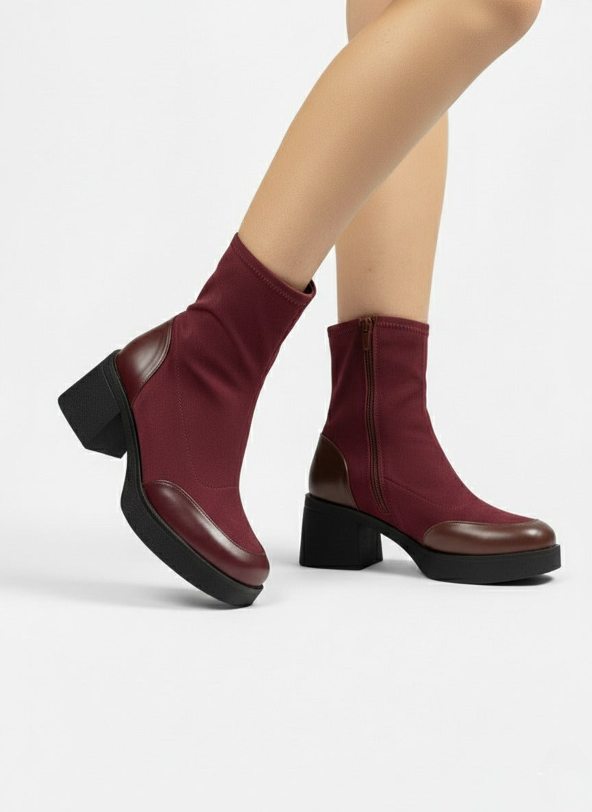 Modern tricot halfboot with leather-607