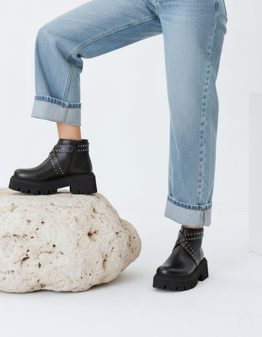 Studded Leather Platform Boots-006