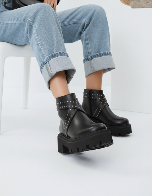 Studded Leather Platform Boots-006