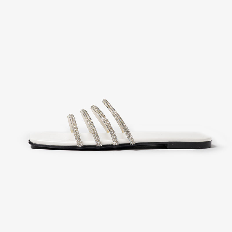 Slipper flat with 4 shiny belts-212