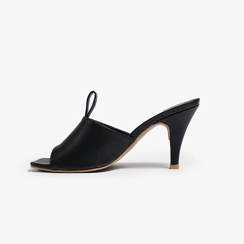 Heels sandals with accessory strap-999
