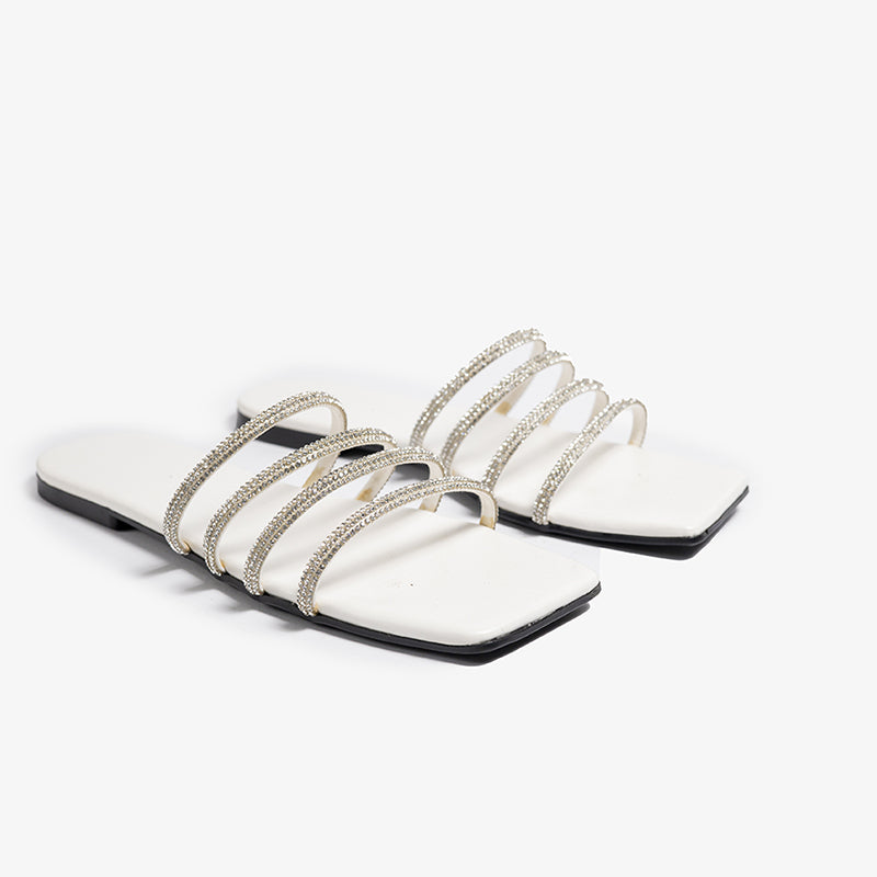 Slipper flat with 4 shiny belts-212